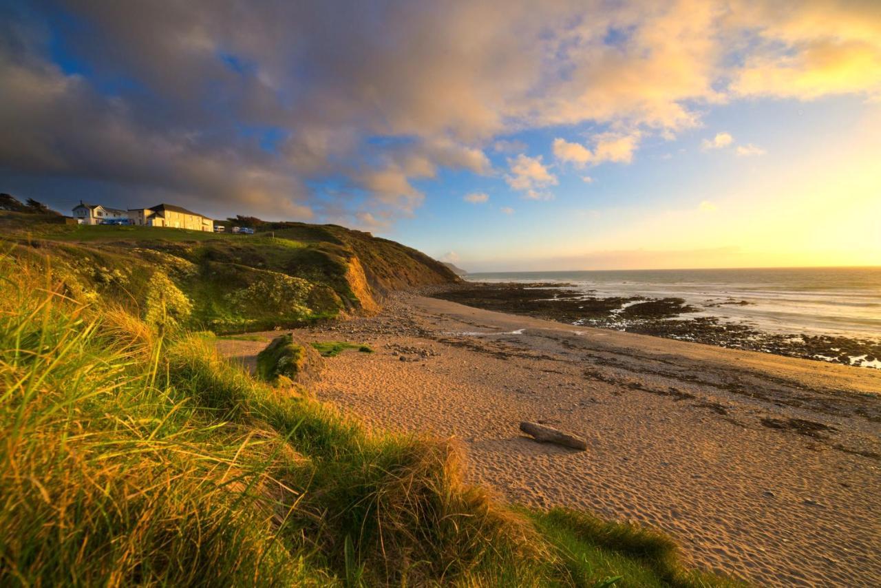 Oa Surf Club Bed & Breakfast Bude Dış mekan fotoğraf